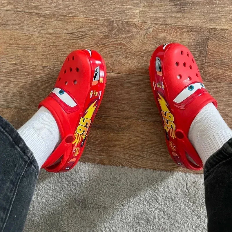 THE LIGHTNING MCQUEEN CROCS